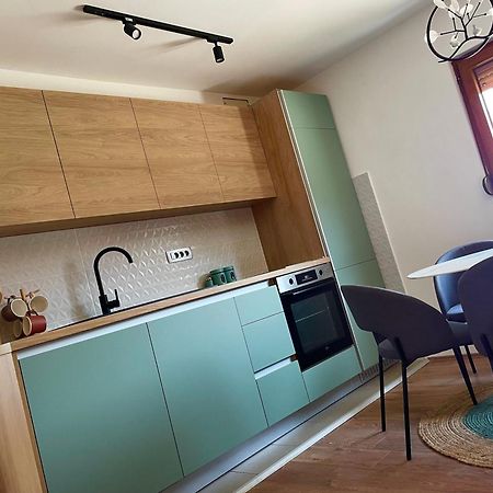 Modern In Center Apartman Žabljak Kültér fotó